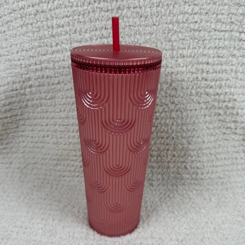 Starbucks 2022 Pink Tumbler 24 oz Cold Cup Quilted Arches‎ Reusable Straw Lid